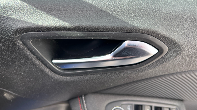 Renault Clio 1.0 TCe 90 RS Line 5dr Petrol Hatchback